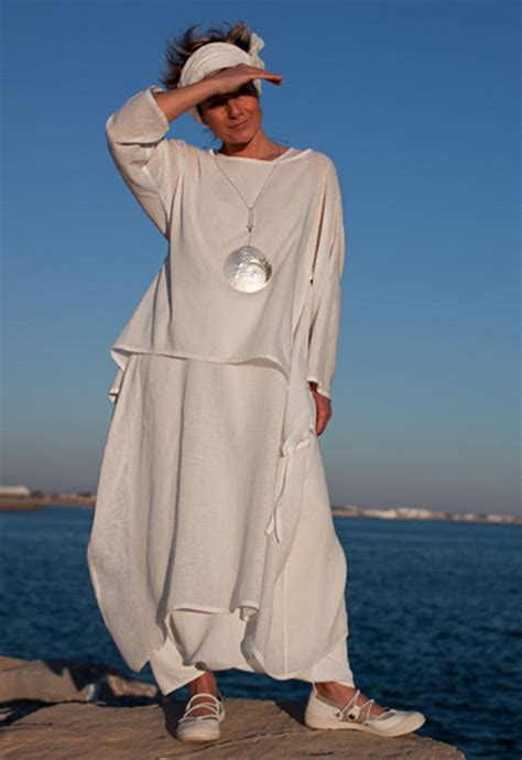 Check spelling or type a new query. Ensemble femme
