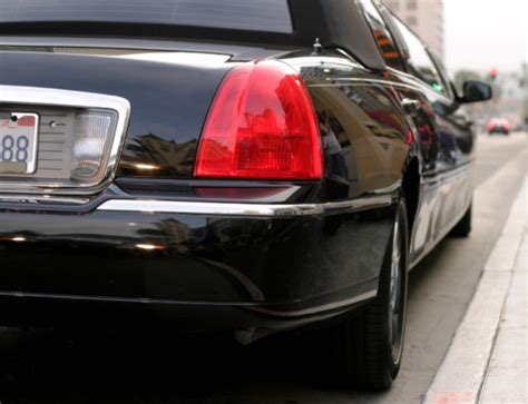Love Limos Heres How Much Limos Cost Per Hour Allstar Chauffeured