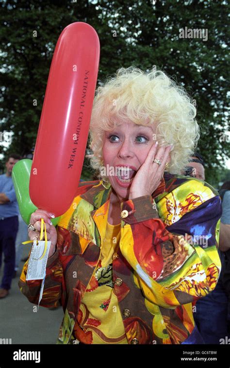 Barbara Windsor Hi Res Stock Photography And Images Alamy