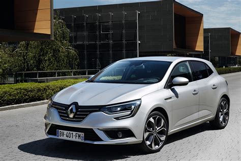 New 2016 Renault Megane Prices Specs And On Sale Date Carbuyer