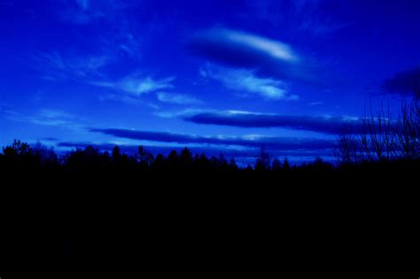 46 Blue Night Sky Wallpaper Wallpapersafari