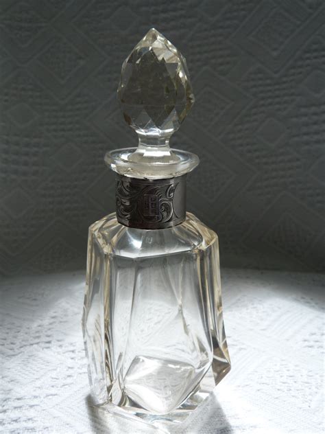 Lovely Antique Cut Glass Crystal Perfume Bottle With Solid