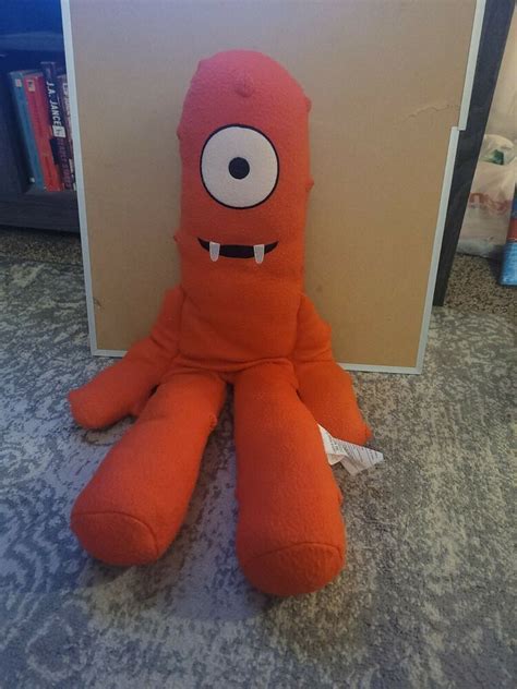 Yo Gabba Gabba Red Muno 18 Soft Plush Doll Monster Stuffed Toy Ebay