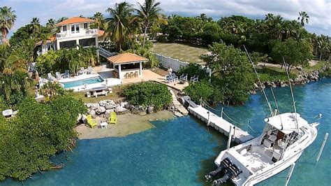 Luxury Shark Key Waterfront Home With Homeaway Lower Florida Keys