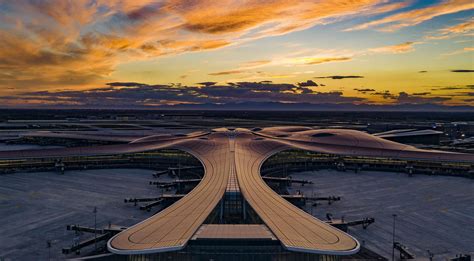 Beijings Daxing Airport Opens Helping China Rival Us In Skies Bloomberg