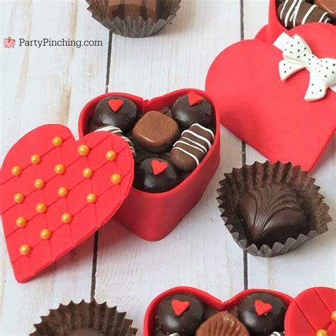 Mini Valentine Candy Box Cakes Best Valentines Day Food Recipe Ideas Recipe Valentines