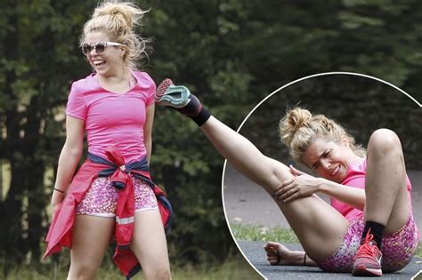 Paloma Faith Flashes Her Bra And Knickers During Fierce T In The Park