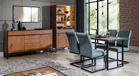 Design loft mobilier industriel, dans le pur style industriel. TABLE SALLE A MANGER REF LOFT