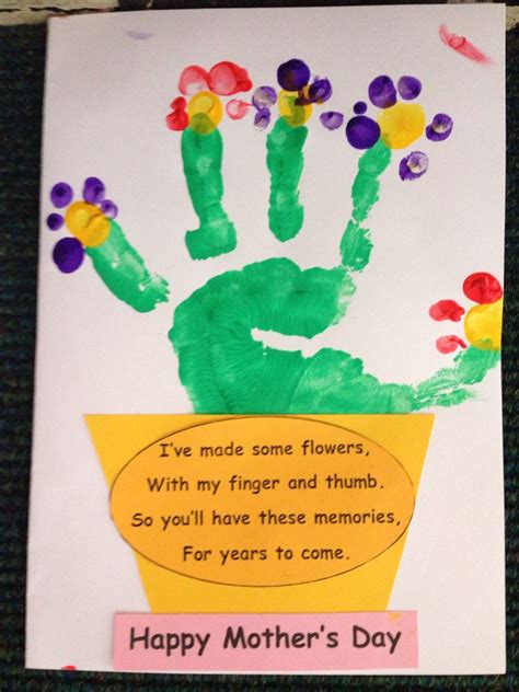 This post may contain affiliate links. Mother's Day Cards with Junior Infants using hand prints and finger painting (With images ...