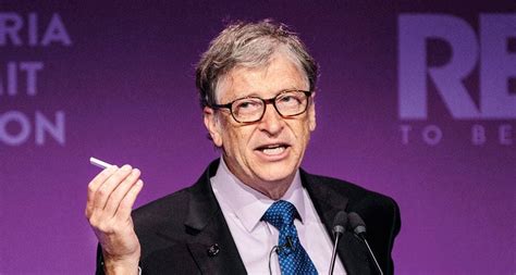 He has hired charles t. Bill Gates predijo cuándo volverá la normalidad y qué ...