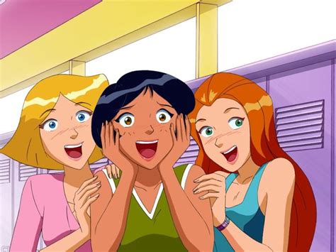 Totally Spies By Samsimpson759 On Deviantart Totally Spies Clover