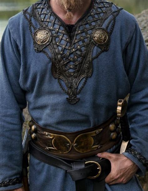 Halfdan Wool Tunic Celtic Blue Shirt With Breastplate Etsy In 2021