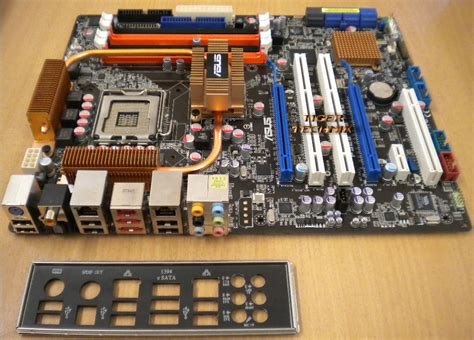 Asus P5e3 Ws Pro Mainboard Intel X38 Sockel 775 12