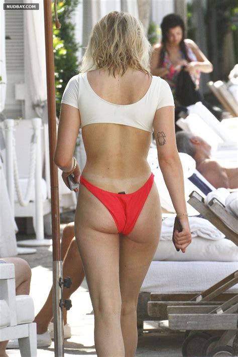 Sophie Turner Nude Ass Bikini At The Delano Hotel Pool In Miami