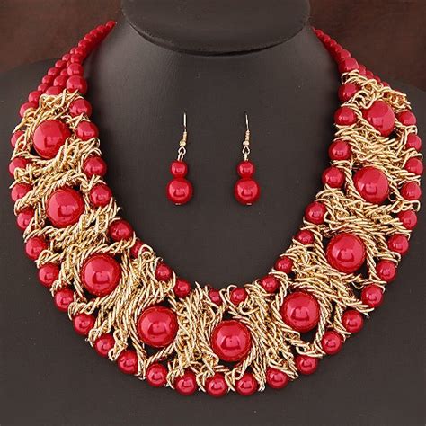 Pearls Inlaid Golden Metallic Weaving Wire Chain Statement Fashion