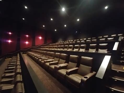 Movie Theater Amc Tustin 14 At The District Reviews And Photos 2457