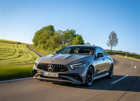 Mercedes Amg Cls Vers O Esportiva Do Sedan Tamb M Foi Renovada E Estreia A Limited