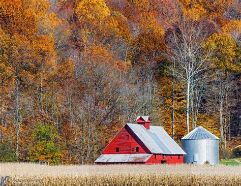 Colors Of Autumn Gallery Autumn Red Barn And Hillside Country Barns