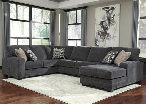 Benchcraft By Ashley Tracling Contemporary Sectional With Right Chaise