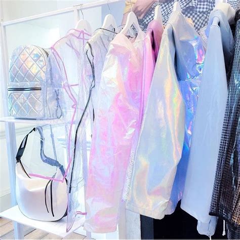 Nothing To Wear Kaitlyn Kimchi Klyn Holographic Fashion New