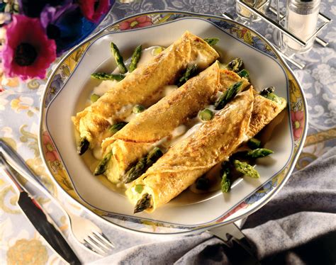 Ricetta Crespelle Farcite Agli Asparagi Donna Moderna