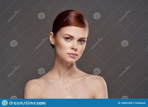 Beautiful Woman Naked Shoulders Cosmetics Clean Skin Charm Gray