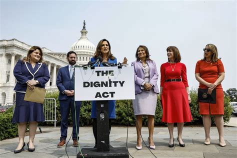 two house latinas propose bipartisan immigration bill deemed the dignity act internewscast
