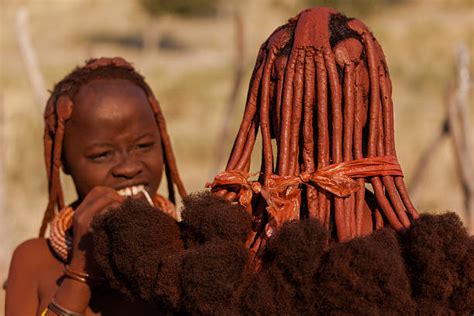 Himba Photos Banque Dimages Et Photos Libres De Droit Istock