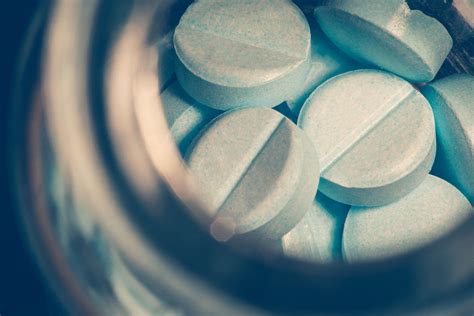 The Difference Between Opiate And Opioid Drug Rehab