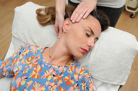 Massage Crânien Et Modelage Capillaire à Paris Zzzen Bar