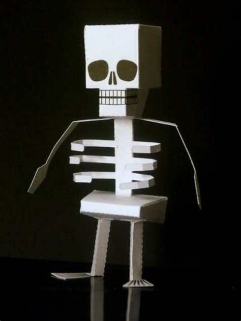 Squelette En Papier Pour Halloween Squelette Paper Toy Et Bricolage