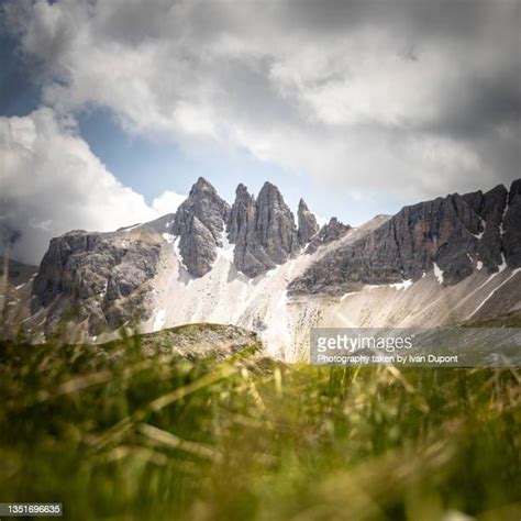 Dolomite De Sesto Photos And Premium High Res Pictures Getty Images