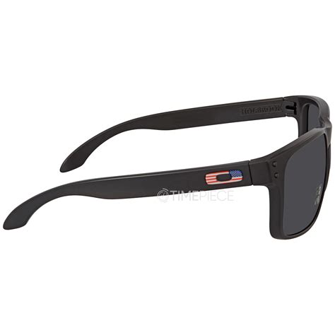 oakley grey rectangular mens sunglasses 0oo9102 9102e6 55
