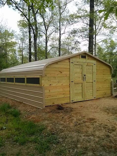 Carports protect your tractor and other large equipment from weather damage, while huge barns 100 feet or longer can hold over a hundred head of cattle at once. Carport | Backyard barn, Barns sheds, Diy horse barn