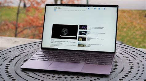 This Years Dell Xps 13 Is A Classy But Unremarkable Work Laptop