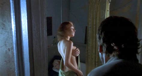 Scarlett Johansson Topless Scene From A Love Song For Bobby Long