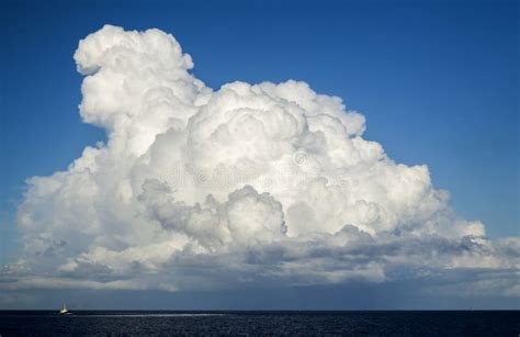 Beautiful Cumulus Cloud Over Ocean Stock Image Image Of Background