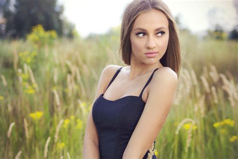 ukrainian babes pics 🍓meet anastasia ovchinnikova stunningly beautiful model ukrai