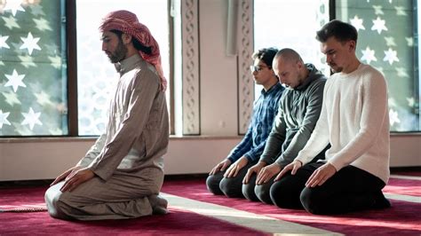 Steps In Ritual Prayer 3 IslamOnline