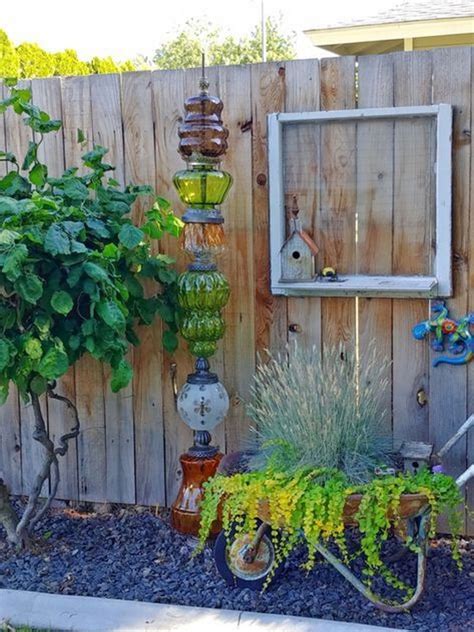 Easy Diy Glass Yard Art Design Ideas For Your Garden Decor Homishome