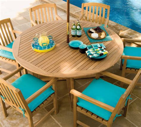 Oxford Garden Round Shorea Outdoor Teak Wood Dining Table