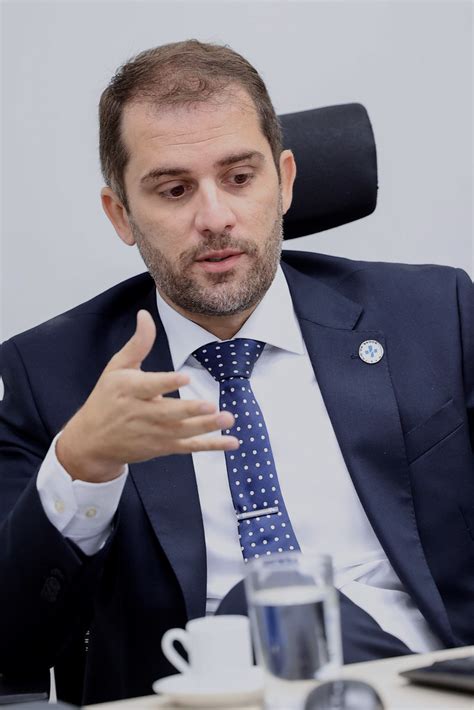 O Ministro Da Saúde Substituto Daniel Pereira Durante Flickr