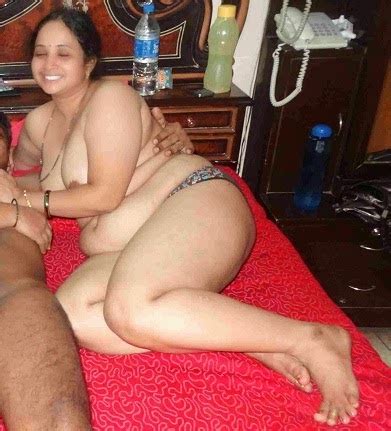 Desi Cheater Aunties Fucked Uncle Porn Pictures