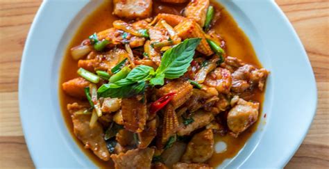23 Moo Pad Nam Prik Pao Pork True Taste Of Thai