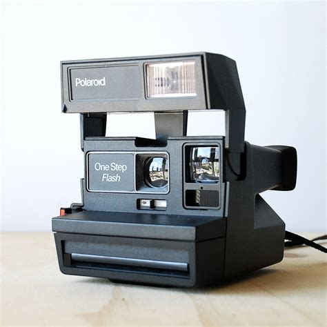 Retro Polaroid One Step Flash Camera 600 Film Works