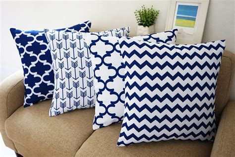 Howarmer Blue And White Square Cotton Canvas Decorative Throw Pillows
