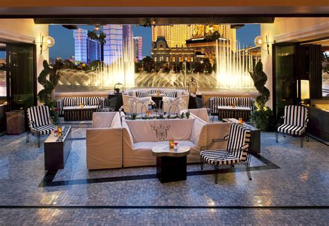 10 Lavishly Designed Las Vegas Nightclubs You Have To Experience Best