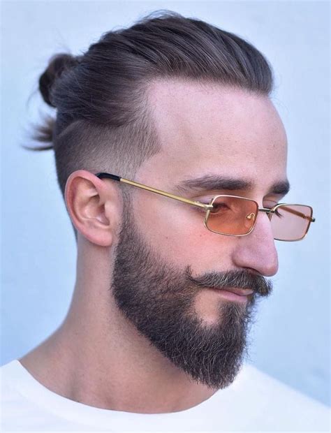 20 Top Knot Hairstyles Visual Guide For Men Mens Hairstyles Beard Styles For Men Cool