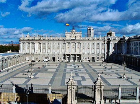 Palacio Real De Madrid Y Jardines Lo Mejor Que Ver En Su Visita