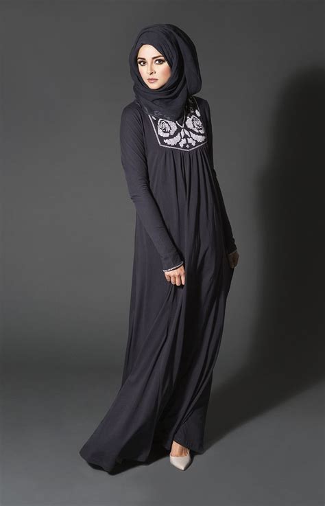 Ideas On How To Wear Abaya With Hijab Hijab Fashion Abaya Fashion